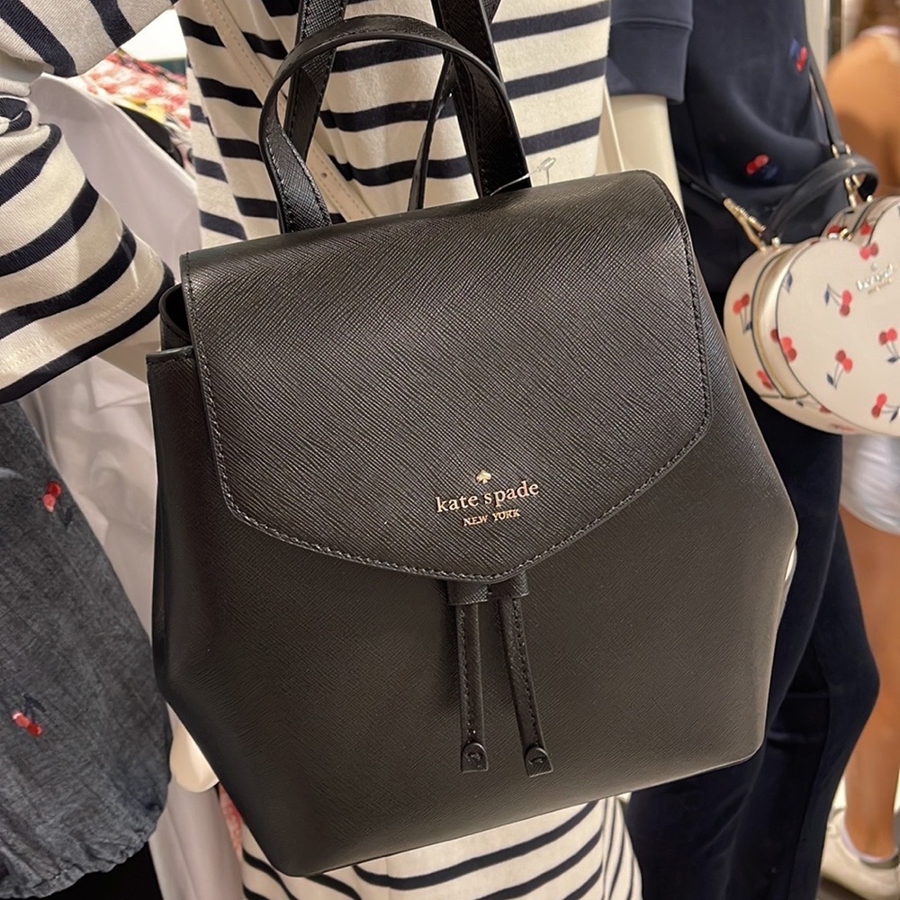 Kate Spade Lizzie Medium Flap Backpack Black - Picture 1 of 16